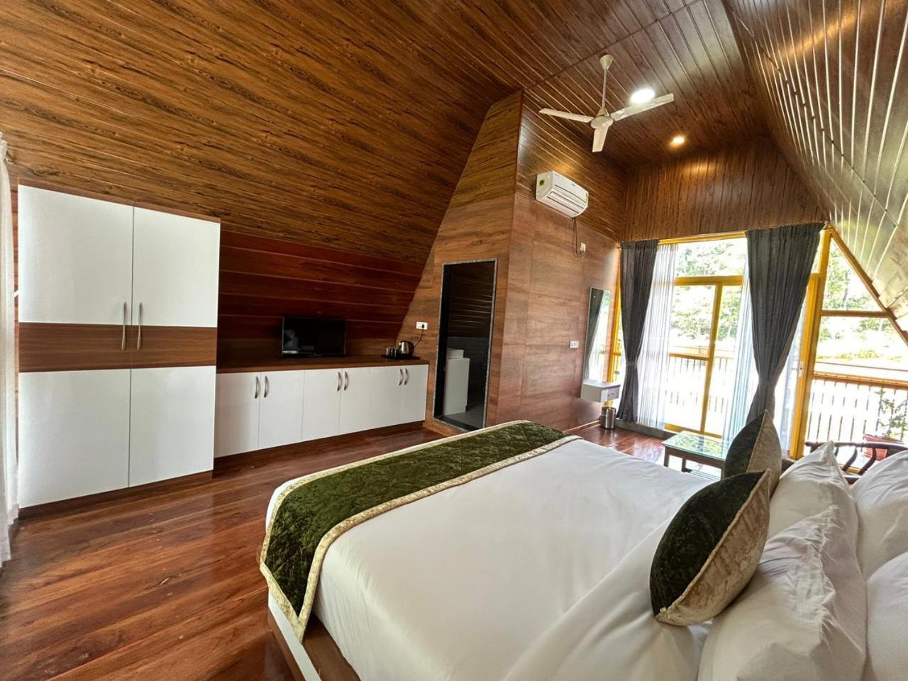 Suvarna Eco Village Madikeri Exterior photo